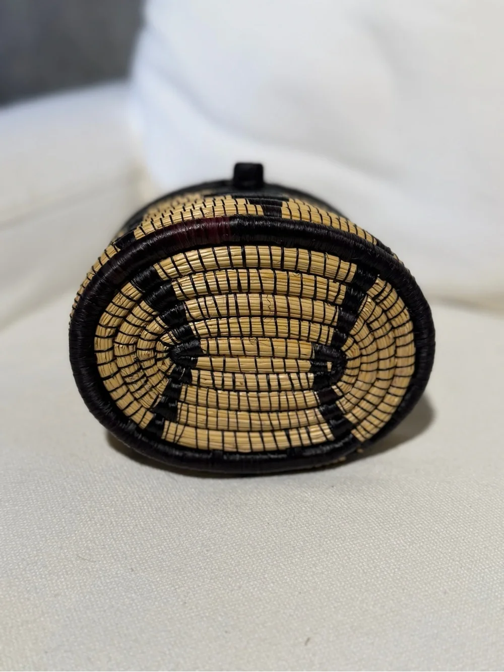 Handwoven Ugandan Lidded Coil Seagrass Basket- Black & Natural